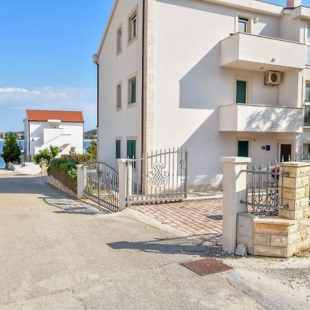 Apartments Anka Rogoznica  Ngoại thất bức ảnh