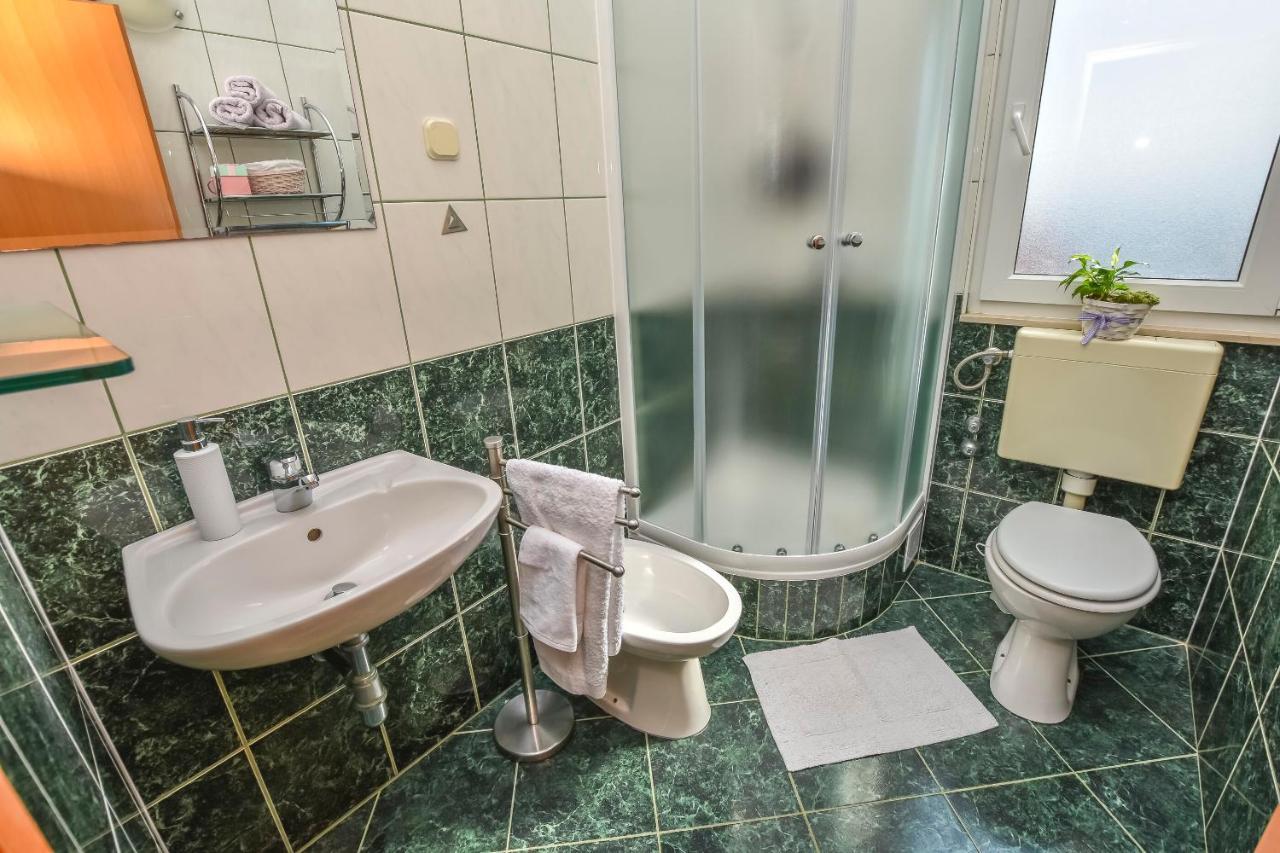 Apartments Anka Rogoznica  Ngoại thất bức ảnh