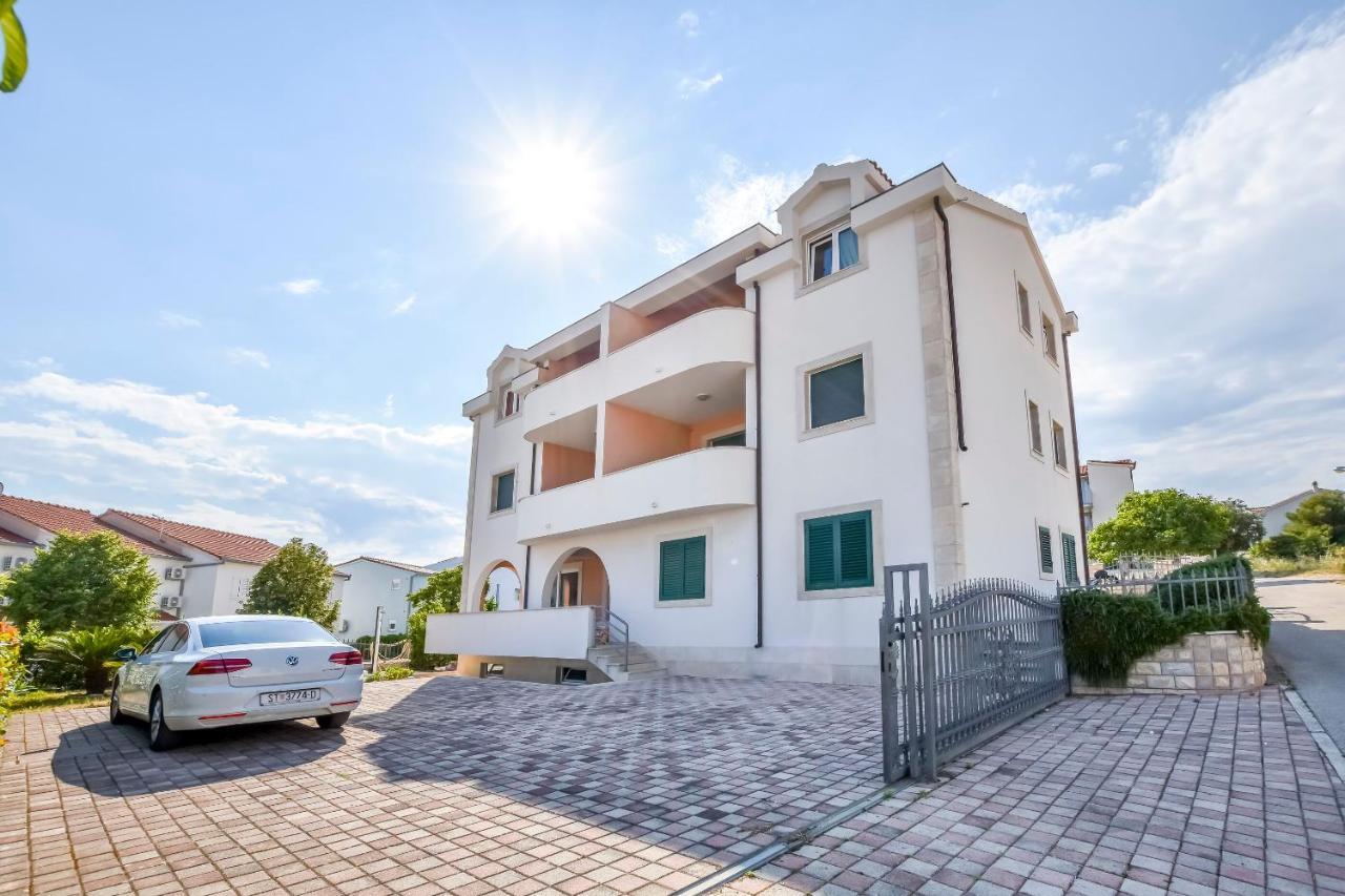 Apartments Anka Rogoznica  Ngoại thất bức ảnh