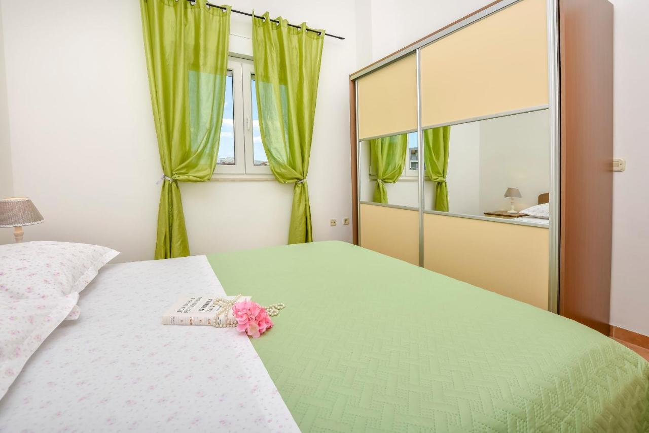 Apartments Anka Rogoznica  Ngoại thất bức ảnh
