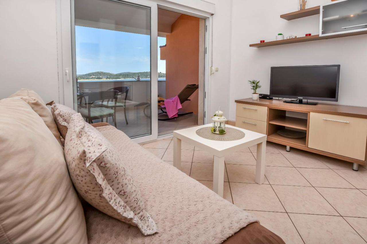 Apartments Anka Rogoznica  Ngoại thất bức ảnh