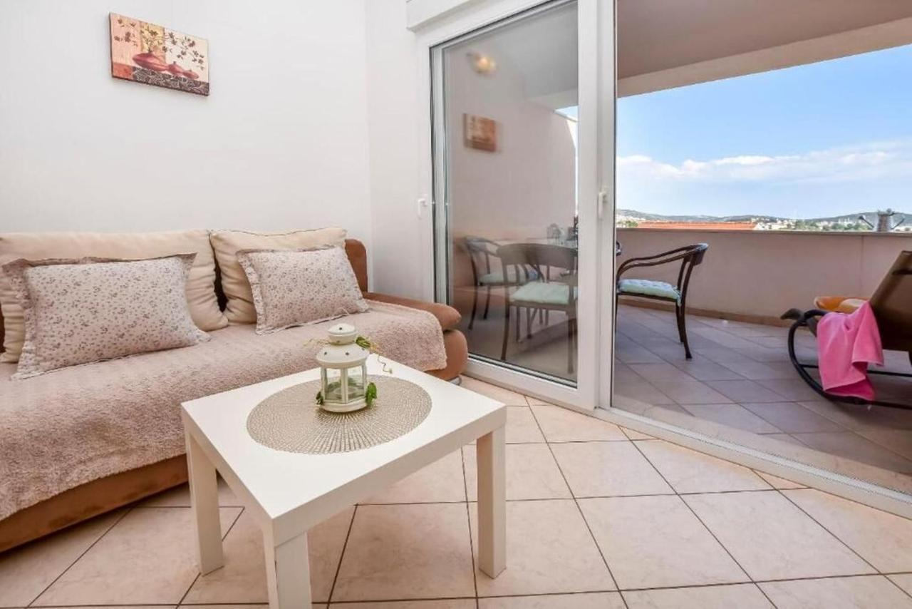 Apartments Anka Rogoznica  Ngoại thất bức ảnh
